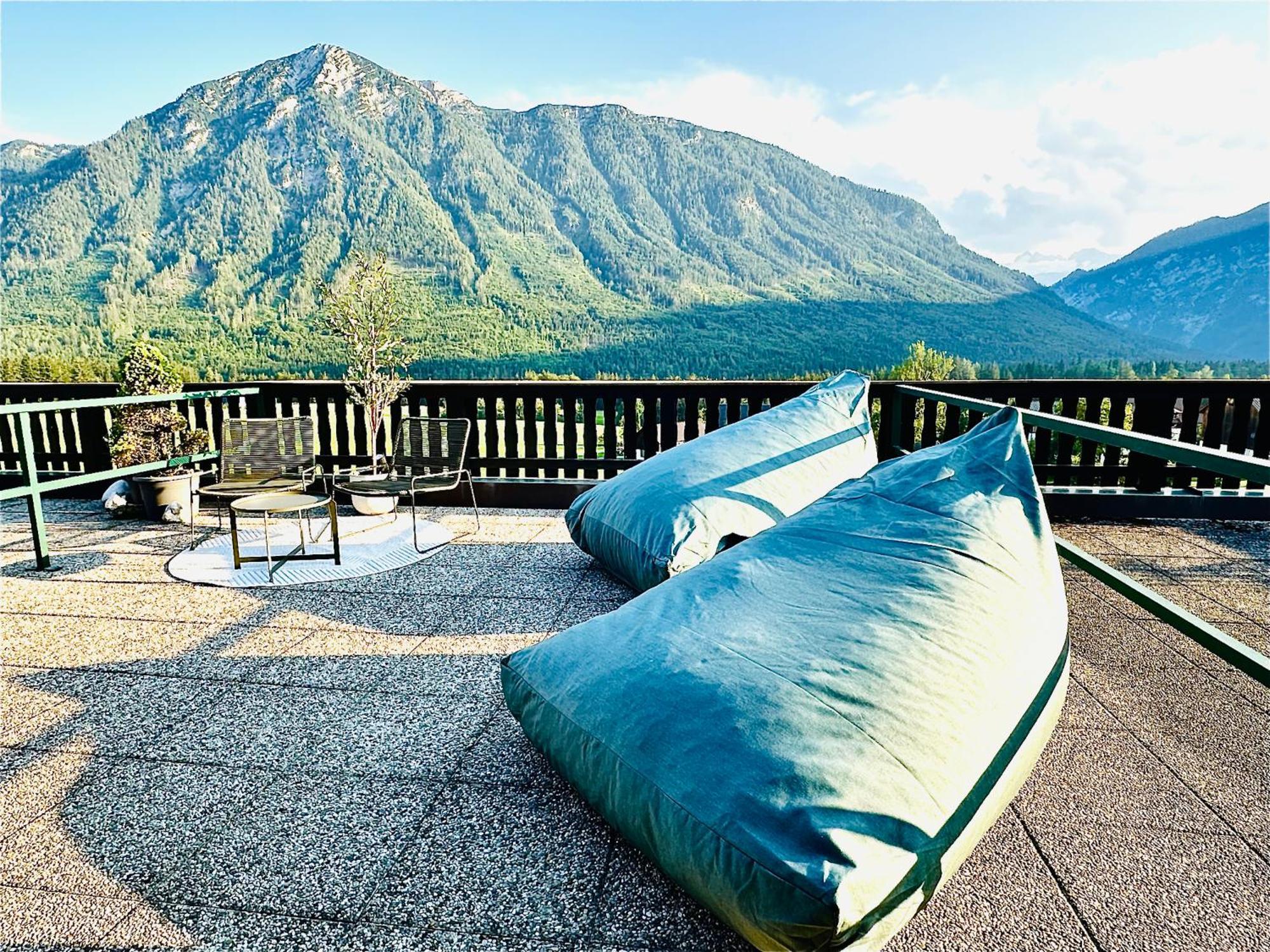 Das Alpenzeit Appartement Mit Just Private Terrasse (Adults Only) Bad Aussee Eksteriør billede