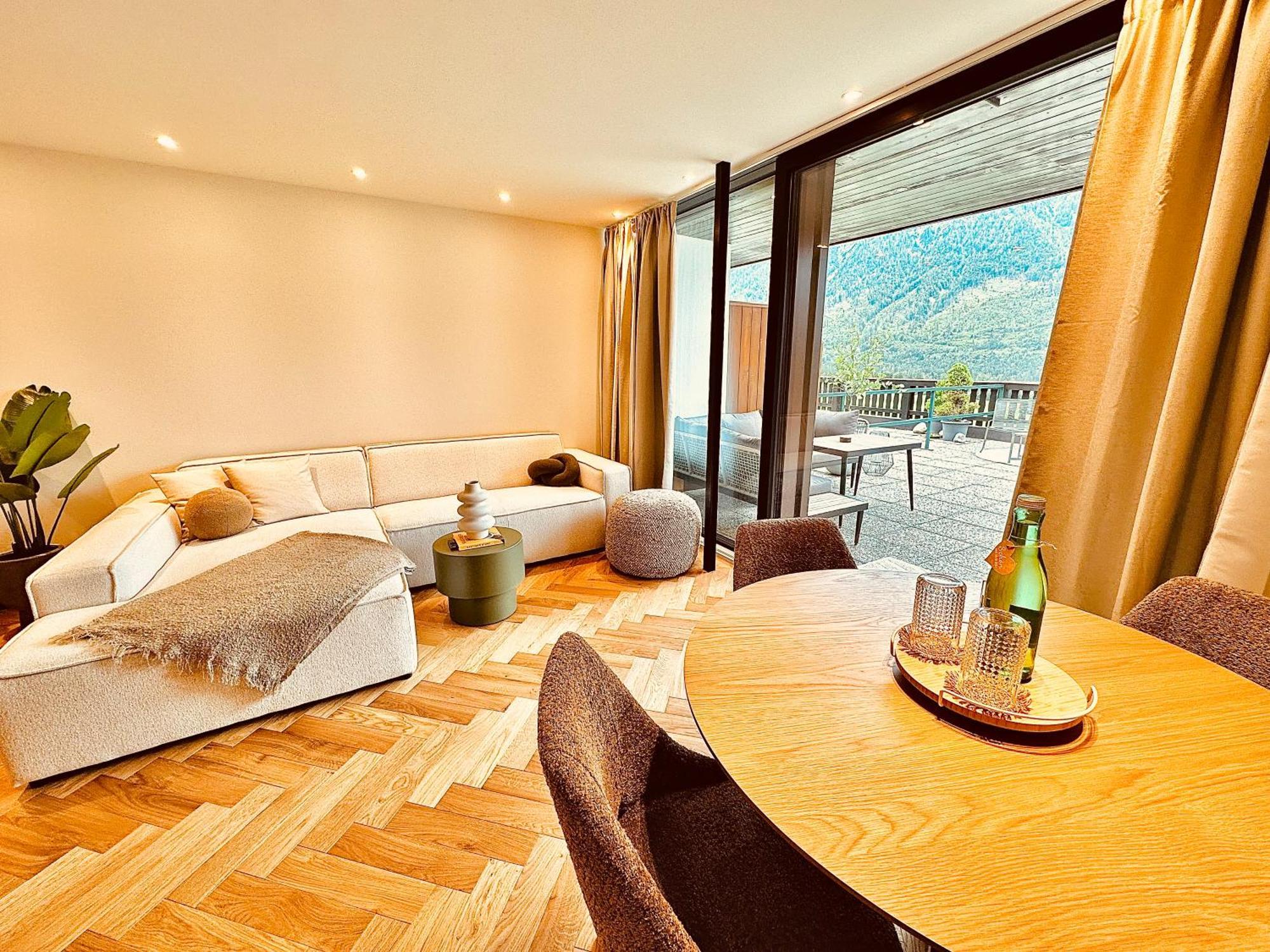 Das Alpenzeit Appartement Mit Just Private Terrasse (Adults Only) Bad Aussee Eksteriør billede