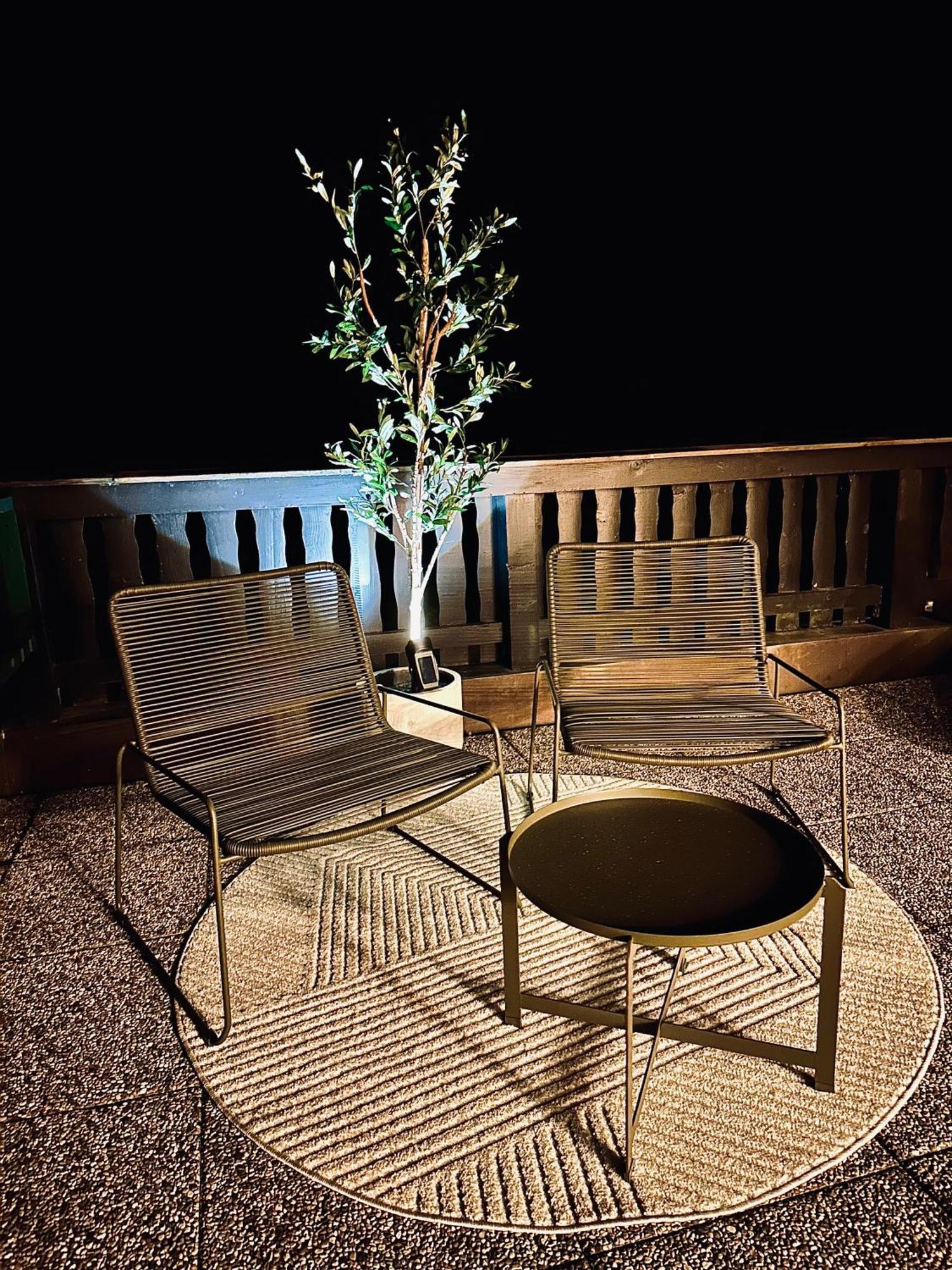 Das Alpenzeit Appartement Mit Just Private Terrasse (Adults Only) Bad Aussee Eksteriør billede