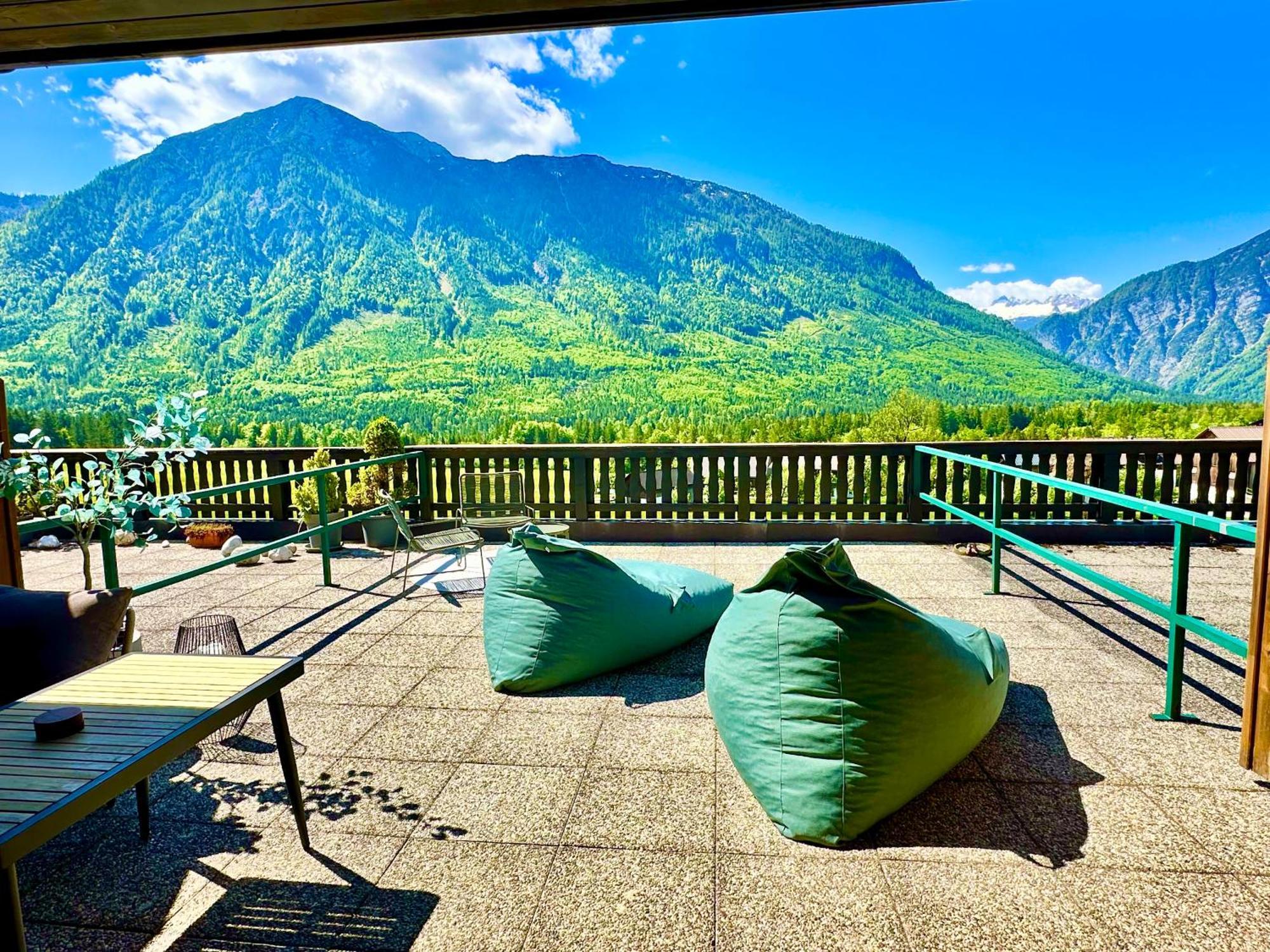 Das Alpenzeit Appartement Mit Just Private Terrasse (Adults Only) Bad Aussee Eksteriør billede
